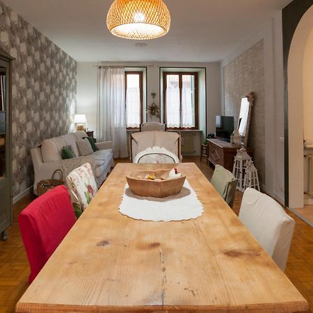 Via Mezzaterra 10 Apartment แฟลเตร ภายนอก รูปภาพ