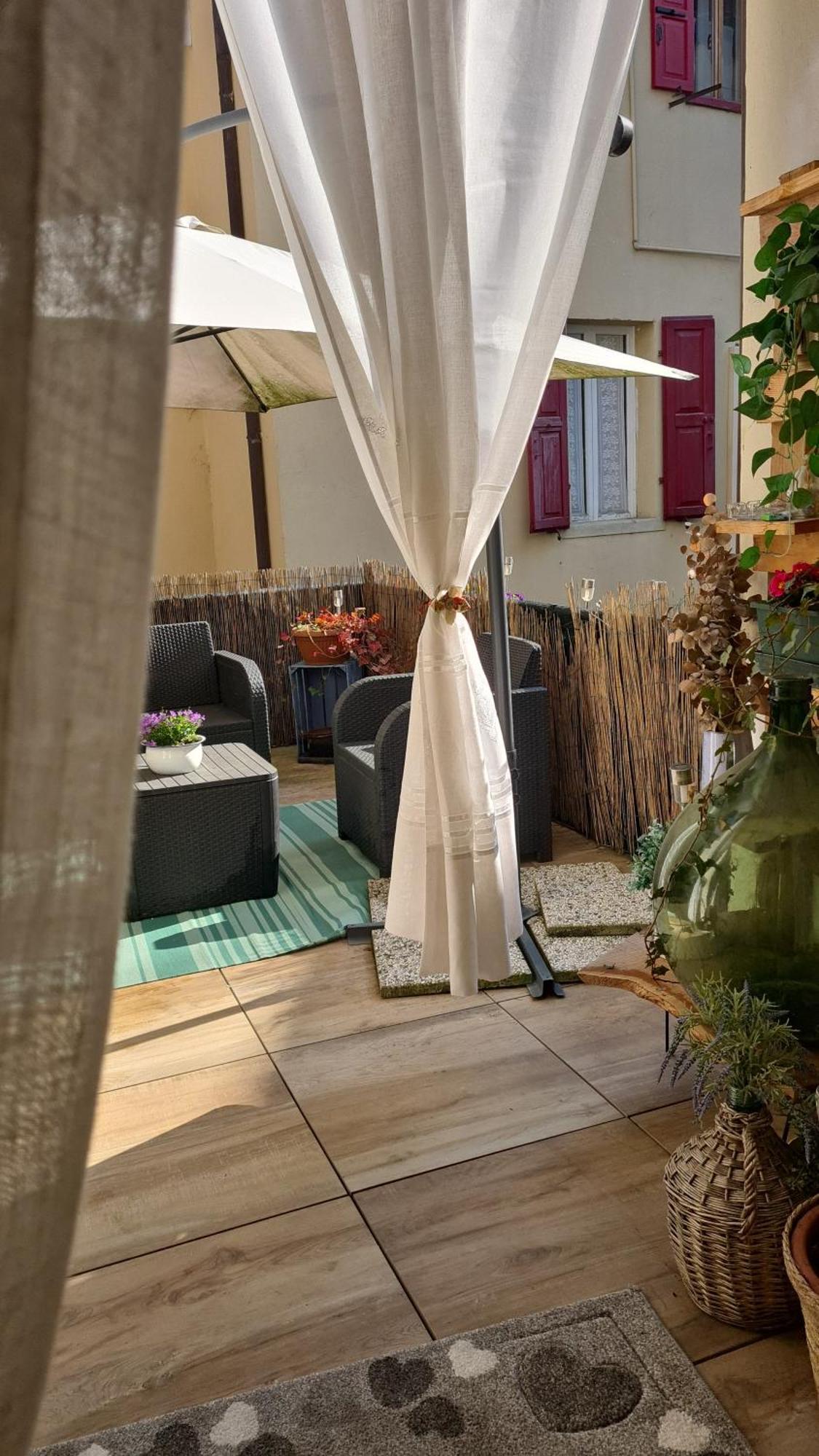 Via Mezzaterra 10 Apartment แฟลเตร ภายนอก รูปภาพ